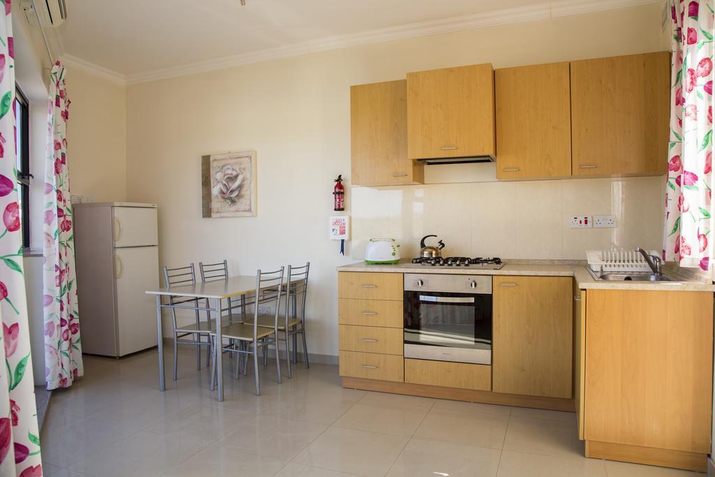 Belmont Court Apartments Qawra Εξωτερικό φωτογραφία