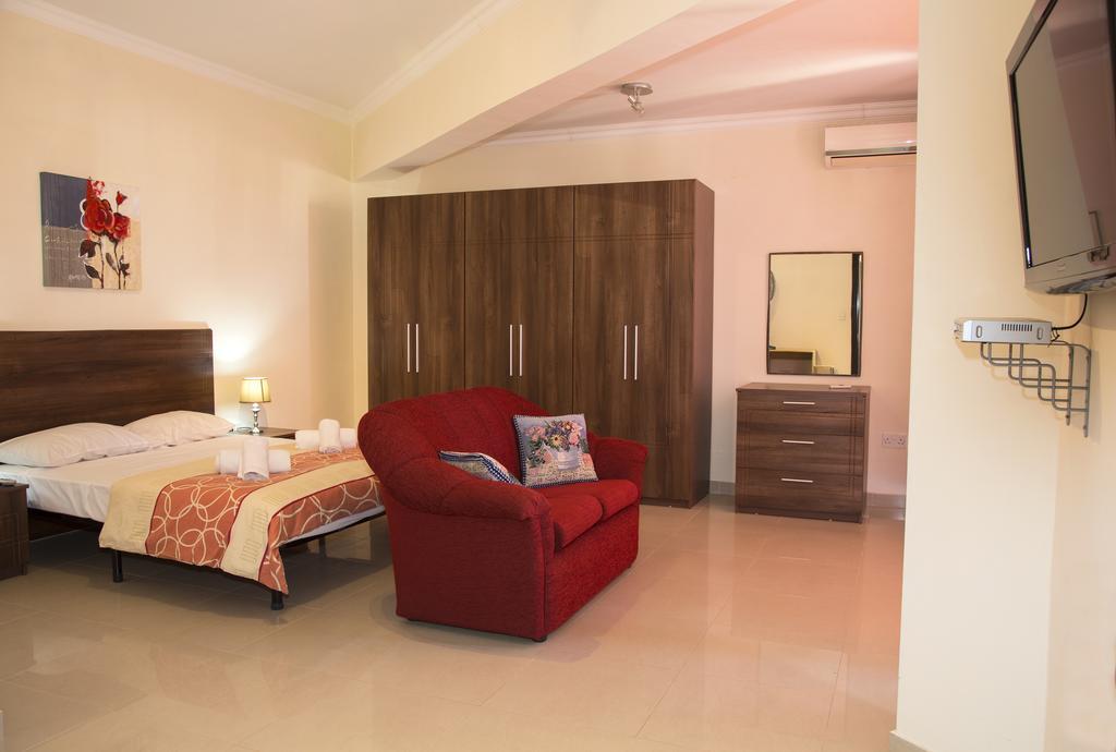 Belmont Court Apartments Qawra Εξωτερικό φωτογραφία