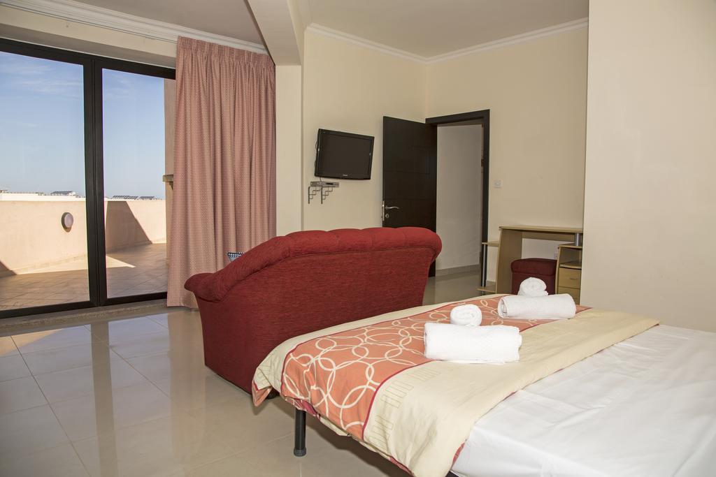 Belmont Court Apartments Qawra Εξωτερικό φωτογραφία