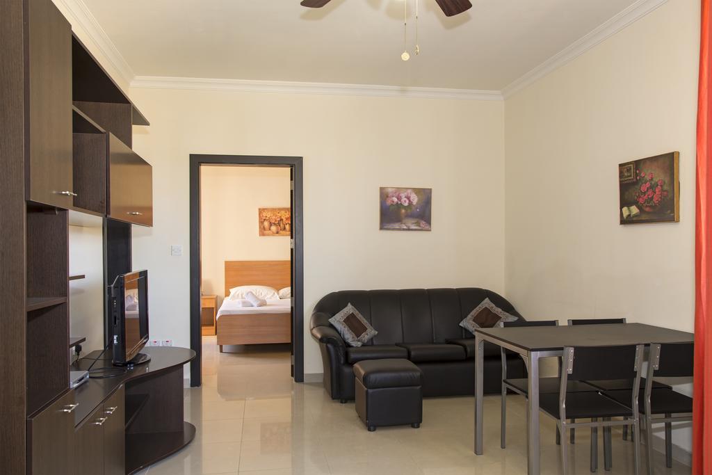 Belmont Court Apartments Qawra Εξωτερικό φωτογραφία