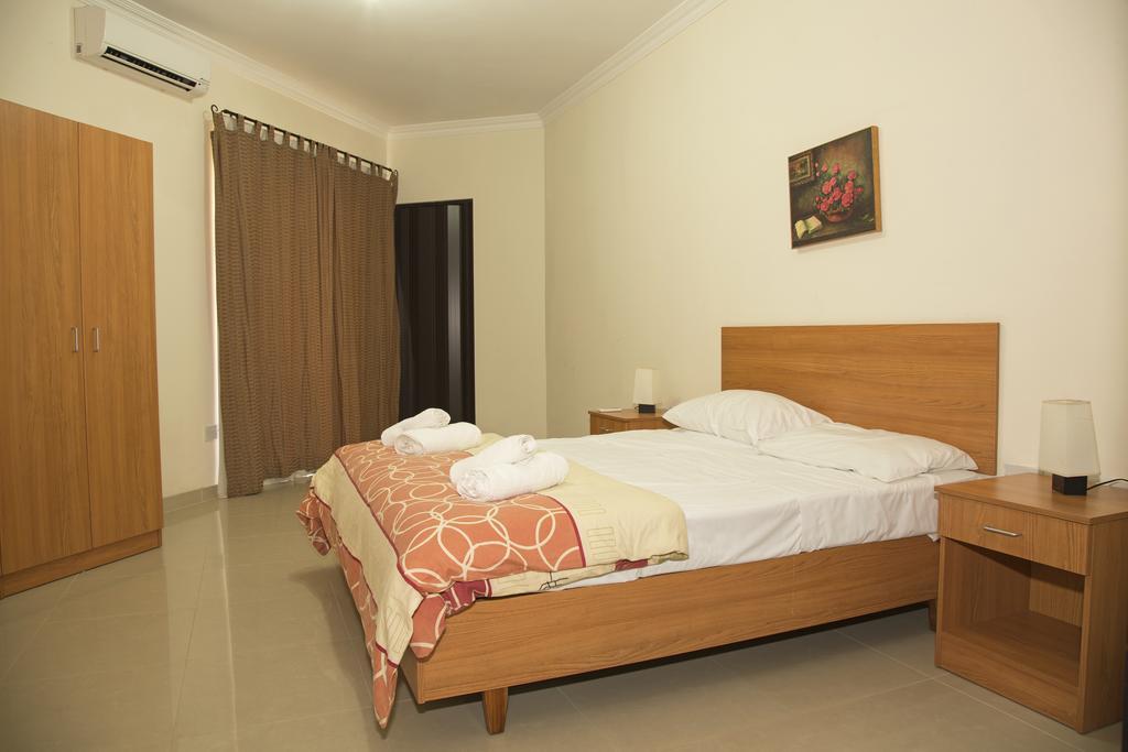 Belmont Court Apartments Qawra Εξωτερικό φωτογραφία