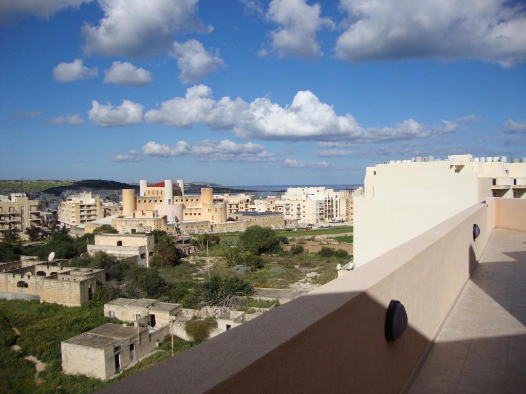 Belmont Court Apartments Qawra Δωμάτιο φωτογραφία